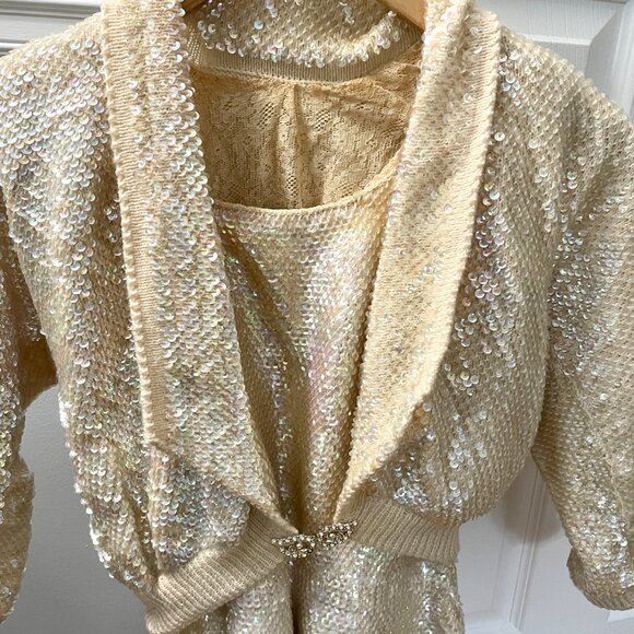 Handmade vintage sequin sweater set, shrug and shell - Picture 4 of 10